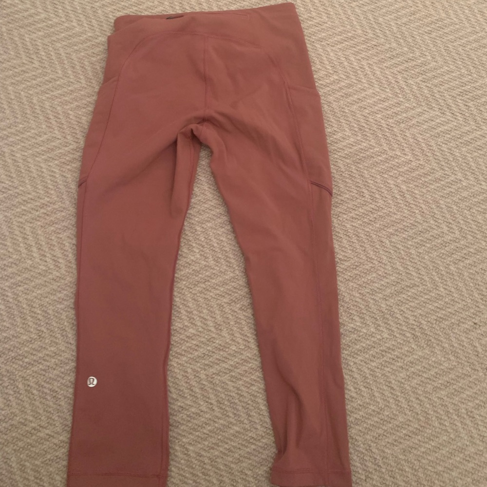 Lululemon light pink leggings